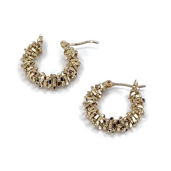 FLAKE METAL HOOP EARRING