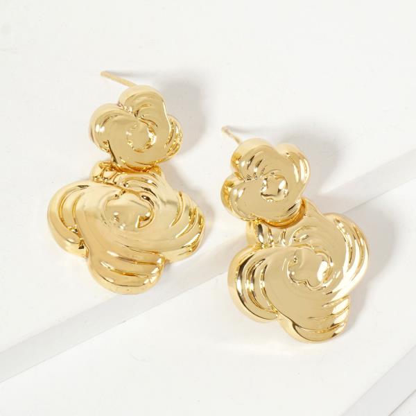 DOUBLE FLOWER DANGLE EARRING