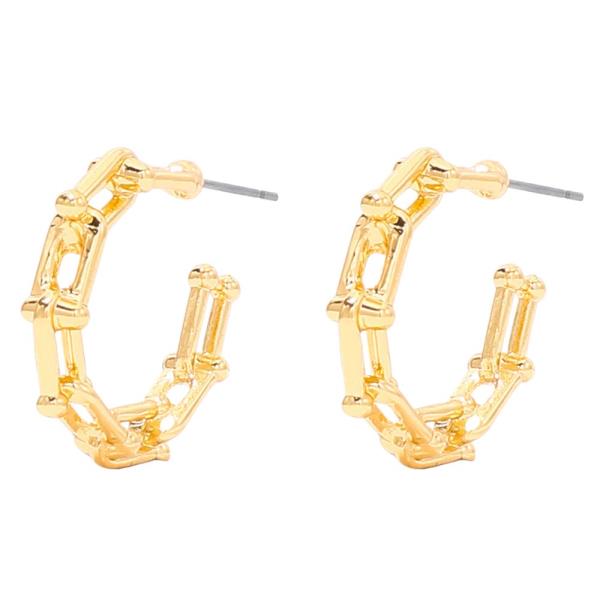RECTANGLE LINK OPEN HOOP EARRING