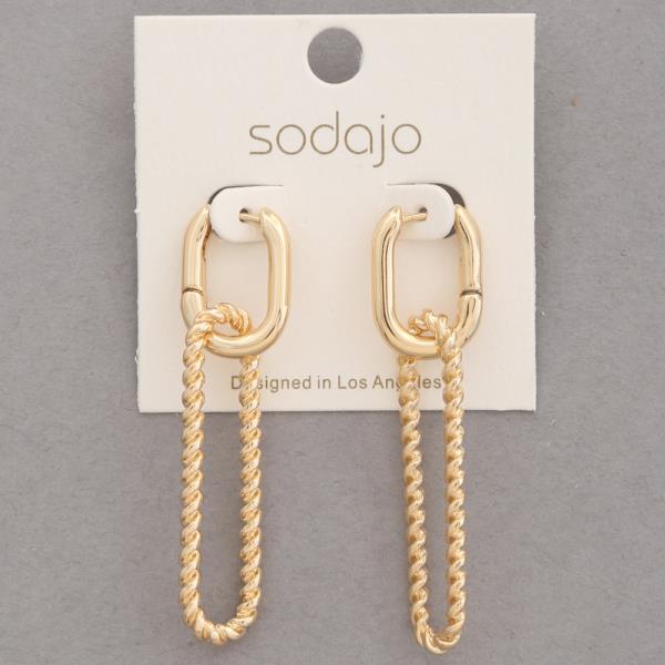 SODAJO METAL OVAL DANGLE EARRING