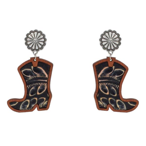 WESTERN CONCH ACCENT FAUX FUR ANIMAL PRINT BOOT DANGLE EARRING