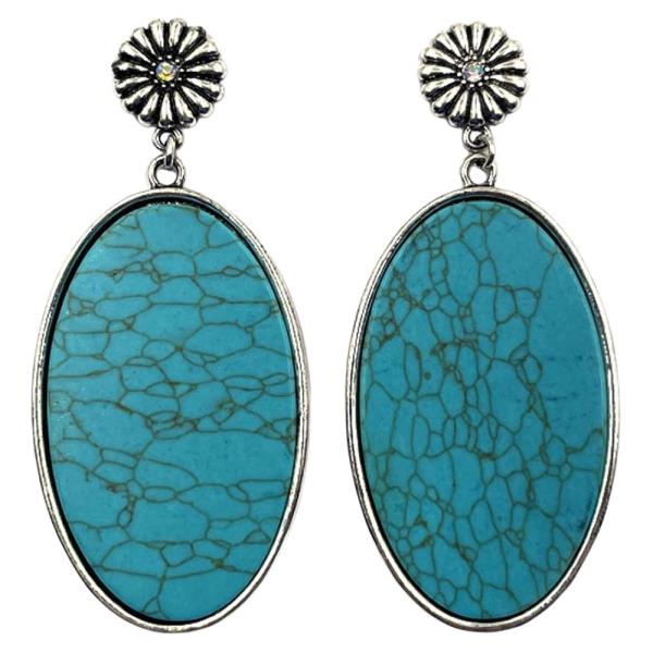 TURQUOISE OVAL WESTERN STYLE DANGLE EARRING