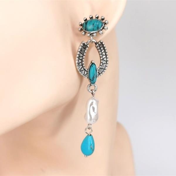 WESTERN STYLE HORSE TURQUOISE BEAD DANGLE EARRING