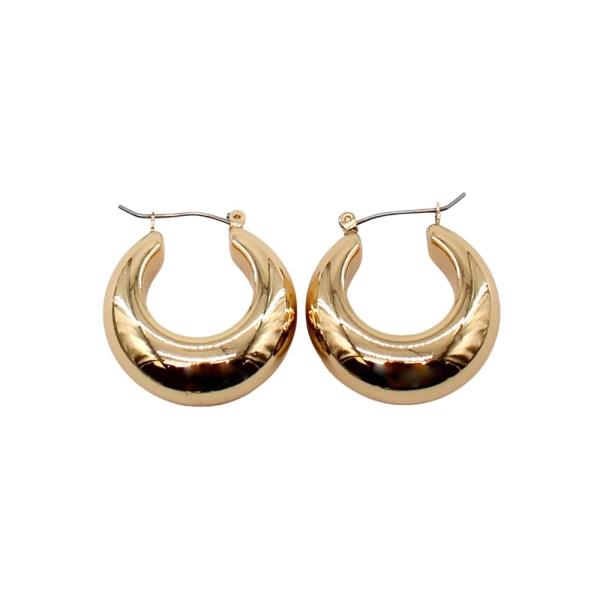 METAL HOOP EARRING