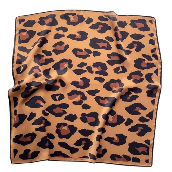 LEOPARD PRINT SILKY SCARF