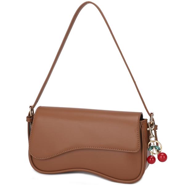 SMOOTH SHOULDER BAG W CHERRY KEYCHAIN