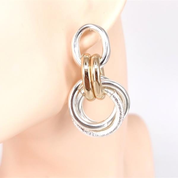 TWO TONE ROUND LINK DANGLE EARRING