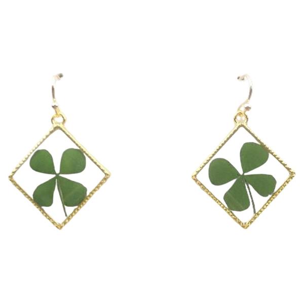 CLOVER LEAF RHOMBUS SHAPE DANGLE EARRING