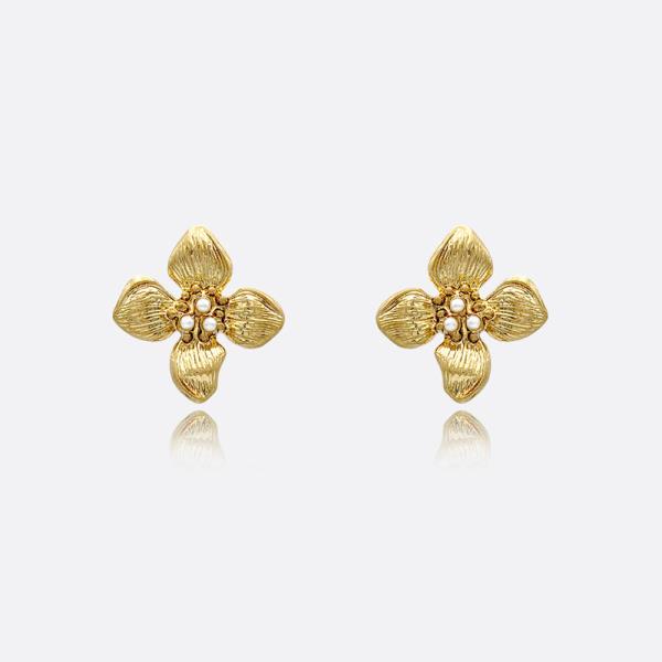 METAL PEARL STUD EARRING