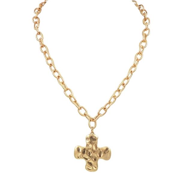 CROSS PENDANT CHAIN NECKLACE
