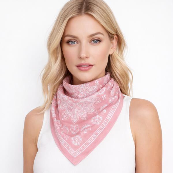 BANDANA PRINT SQUARE SCARF