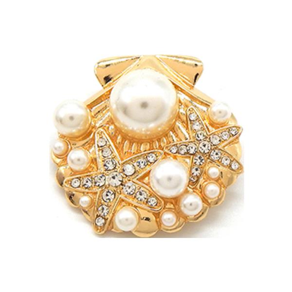 CLAM SHELL EARRING ADORNED WITH PEARLS AND CRYSTALS BROOCH