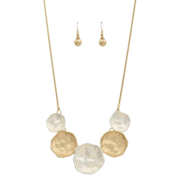 HAMMERED CIRCLE NECKLACE EARRING SET
