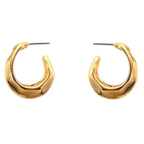 HUGGIE HOOP EARRING