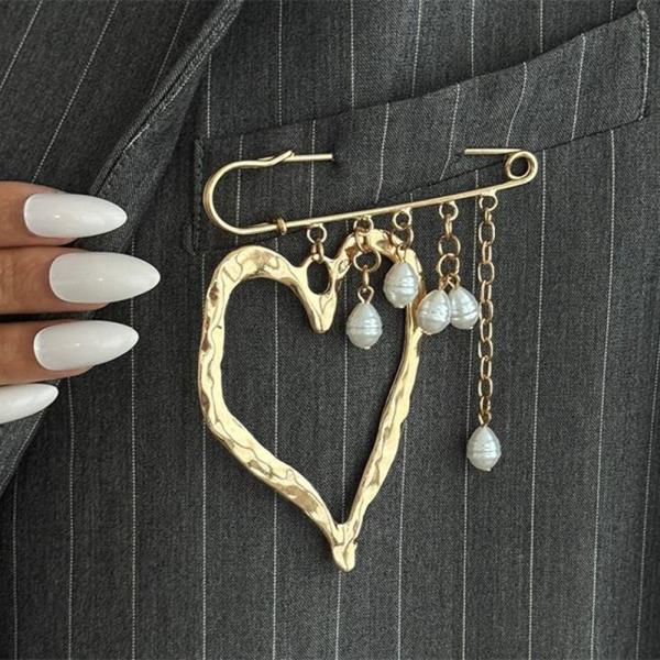 METAL HAMMERED HEART CHAIN DROP BROOCH