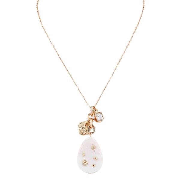 PEARL PENDANT NECKLACE