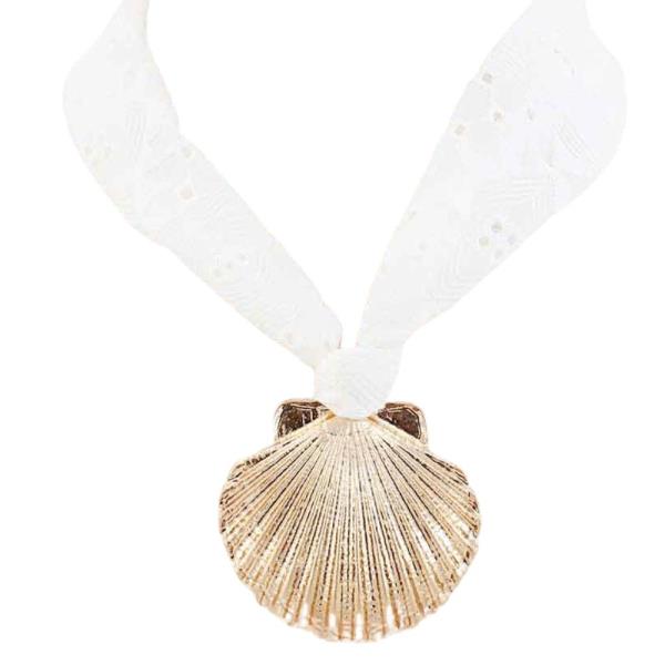 FABRIC SHELL PENDANT NECKLACE