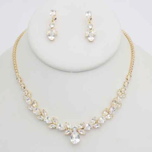 CZ DROP PENDANT CLUSTER NECKLACE EARRING SET