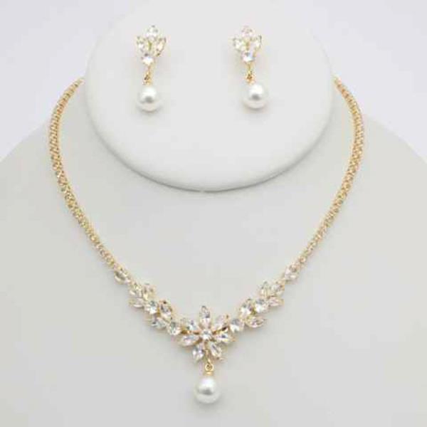 CZ DROP PENDANT CLUSTER NECKLACE EARRING SET