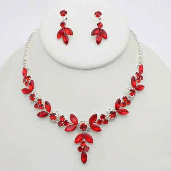 CRYSTAL STONE MARQUISE CLUSTER NECKLACE EARRING SET