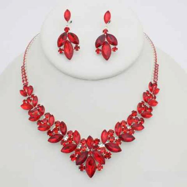CRYSTAL STONE TEARDROP CLUSTER NECKLACE EARRING SET