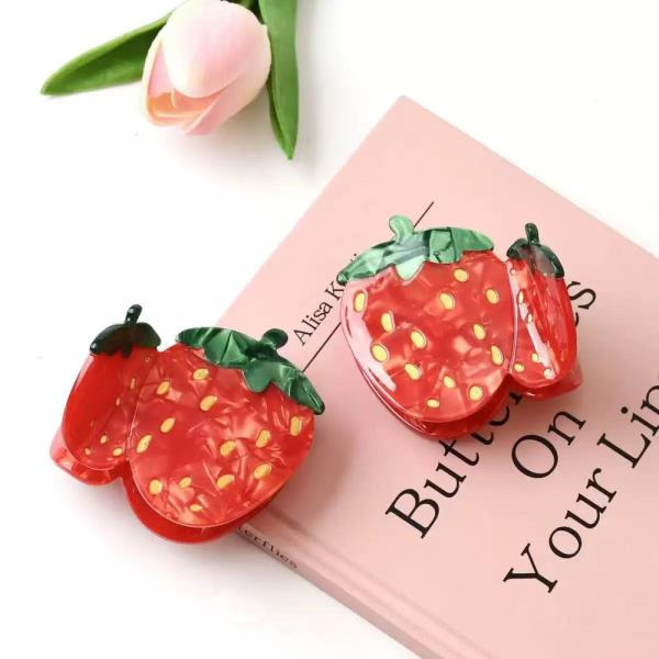 FRUIT STRAWBERRY HAIR CLAW CLIP