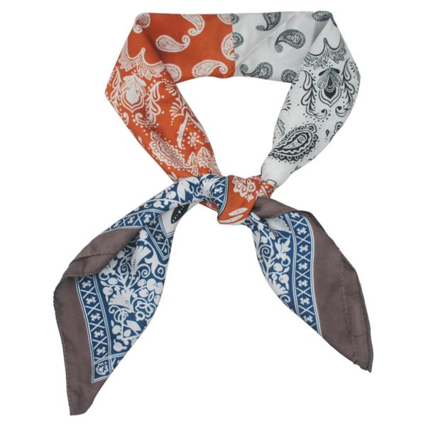 ART NOUVEAU FLOWER QUAD SCARF