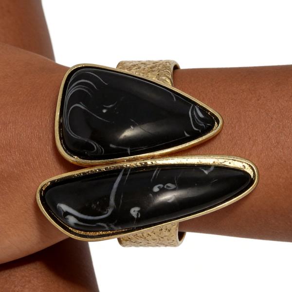 RESIN MARBLE GEOMETRIC CUFF BRACELET