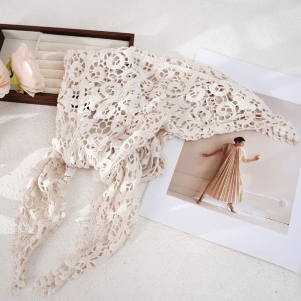 CROCHET FLORAL LACE TRIANGLE SCARF WITH RING SET