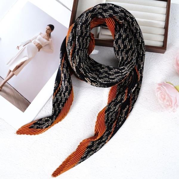 WESTERN PAISLEY PRINT PLEATED SATIN SILKY SQUARE BANDANA NECK SCARF