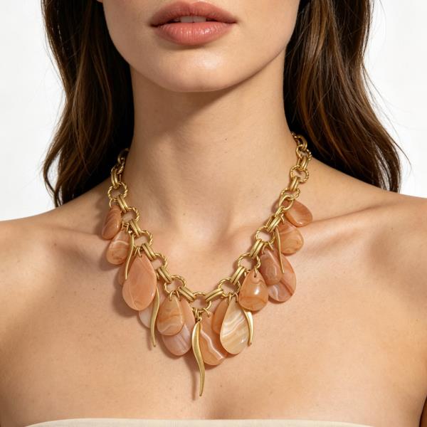SHELL METAL CHARM CHAIN NECKLACE