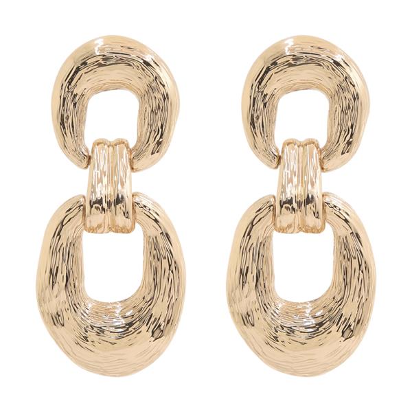INTERLOCKING TEXTURED LINK DROP EARRING