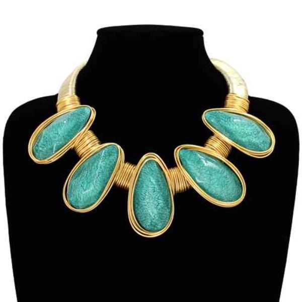 MARBLE OVAL STATEMENT NECKLACE