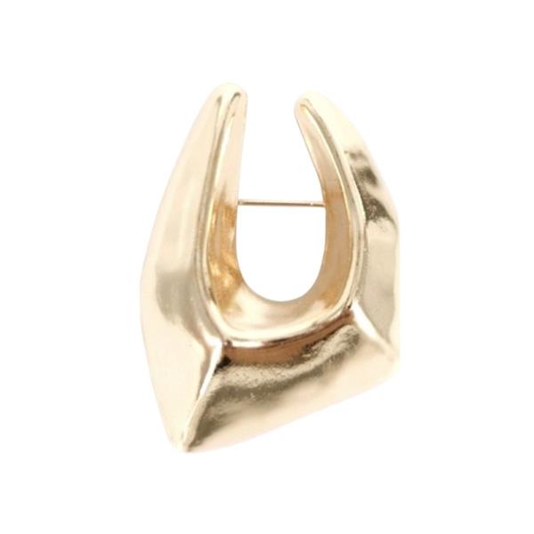 METAL OPEN OVAL BROOCH