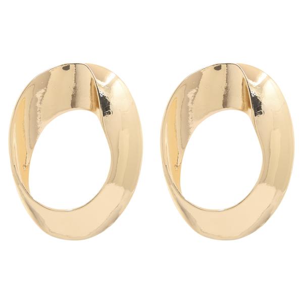 OPEN ROUND METAL EARRING