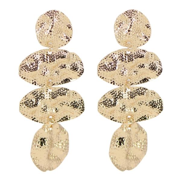 HAMMERED METAL OVAL DROP EARRING