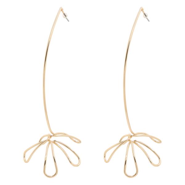 FLORAL SCULPTED CURVE WIRE DROP EARRING