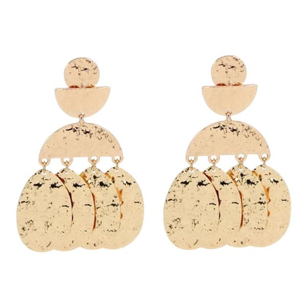 HAMMERED METAL DISC DROP EARRING