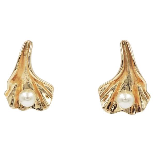LEAF PEARL STUD EARRING