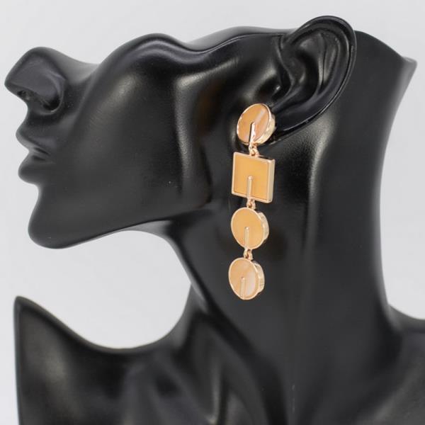LONG LINK COL RESIN DROP EARRING