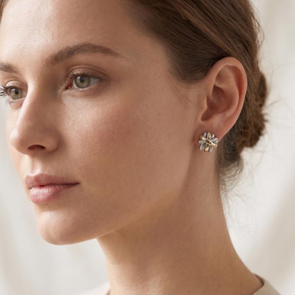 CZ TWO TONE KNOTTED POST EARRING