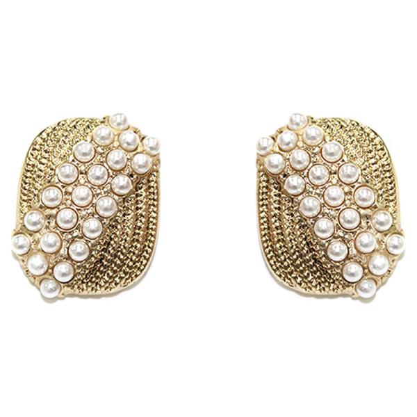METAL PEARL CLUSTER STUD EARRING