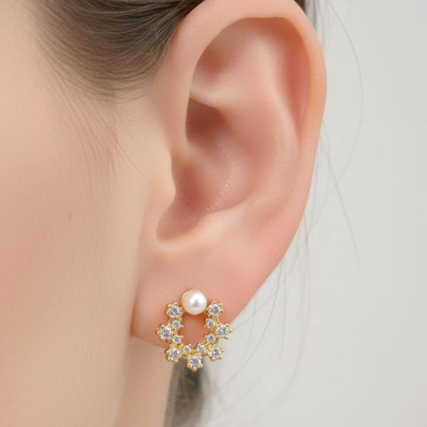 14K GOLD WHITE GOLD DIPPED PEARL ACCENT OPEN CIRCLE EARRINGS