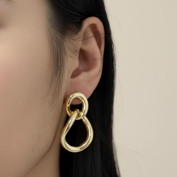 14K GOLD WHITE GOLD DIPPED INTERLOCKING ROUND LINK DROP EARRINGS