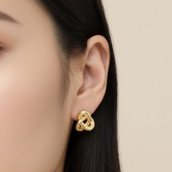 14K GOLD WHITE GOLD DIPPED INTERLOCKING KNOT STUD EARRINGS