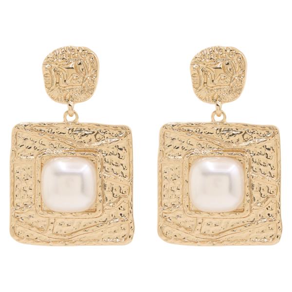 TEXTURED SQUARE PEARL DROP EARRING