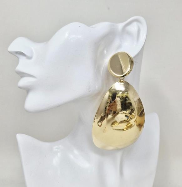 HAMMERED TEARDROP METAL DROP STATEMENT EARRING