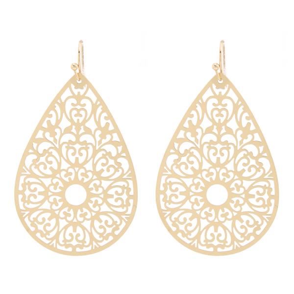 FLAT METAL TEARDROP EARRING