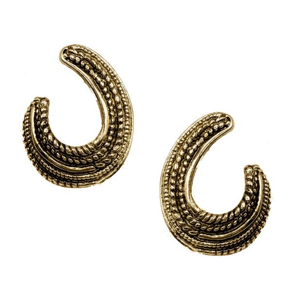 ANTIQUE GOLD HALF LOOP VINTAGE EARRING