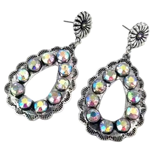WESTERN TEARDROP CUT CRYSTAL EARRING
